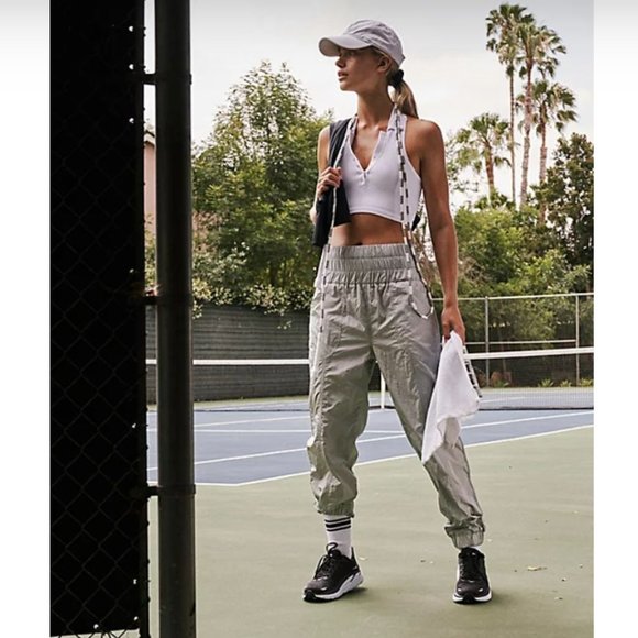 NWOT FREE PEOPLE HERBALICIOUS THE WAY HOME JOGGER - Picture 1 of 7